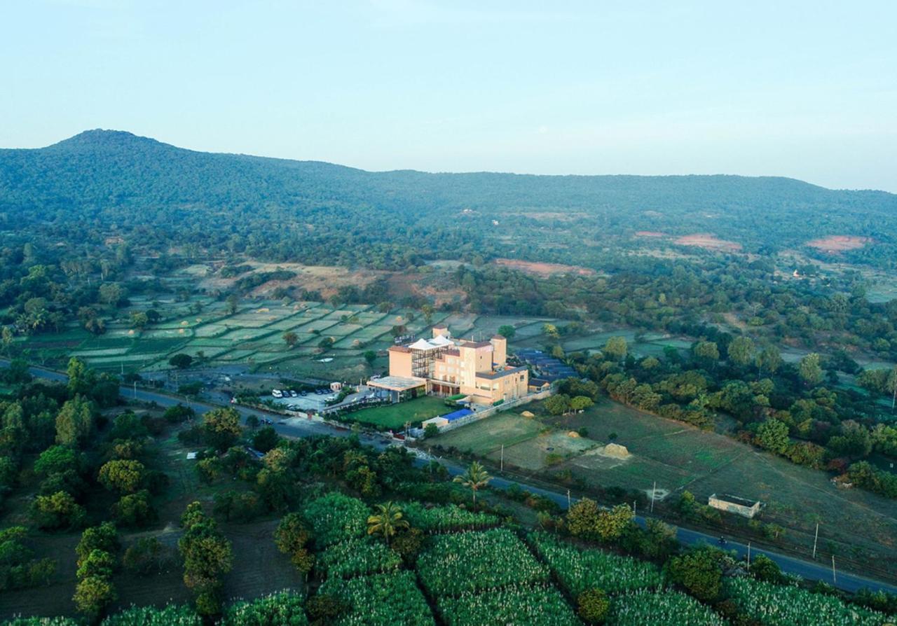 Regenta Resort Belagavi Exterior photo